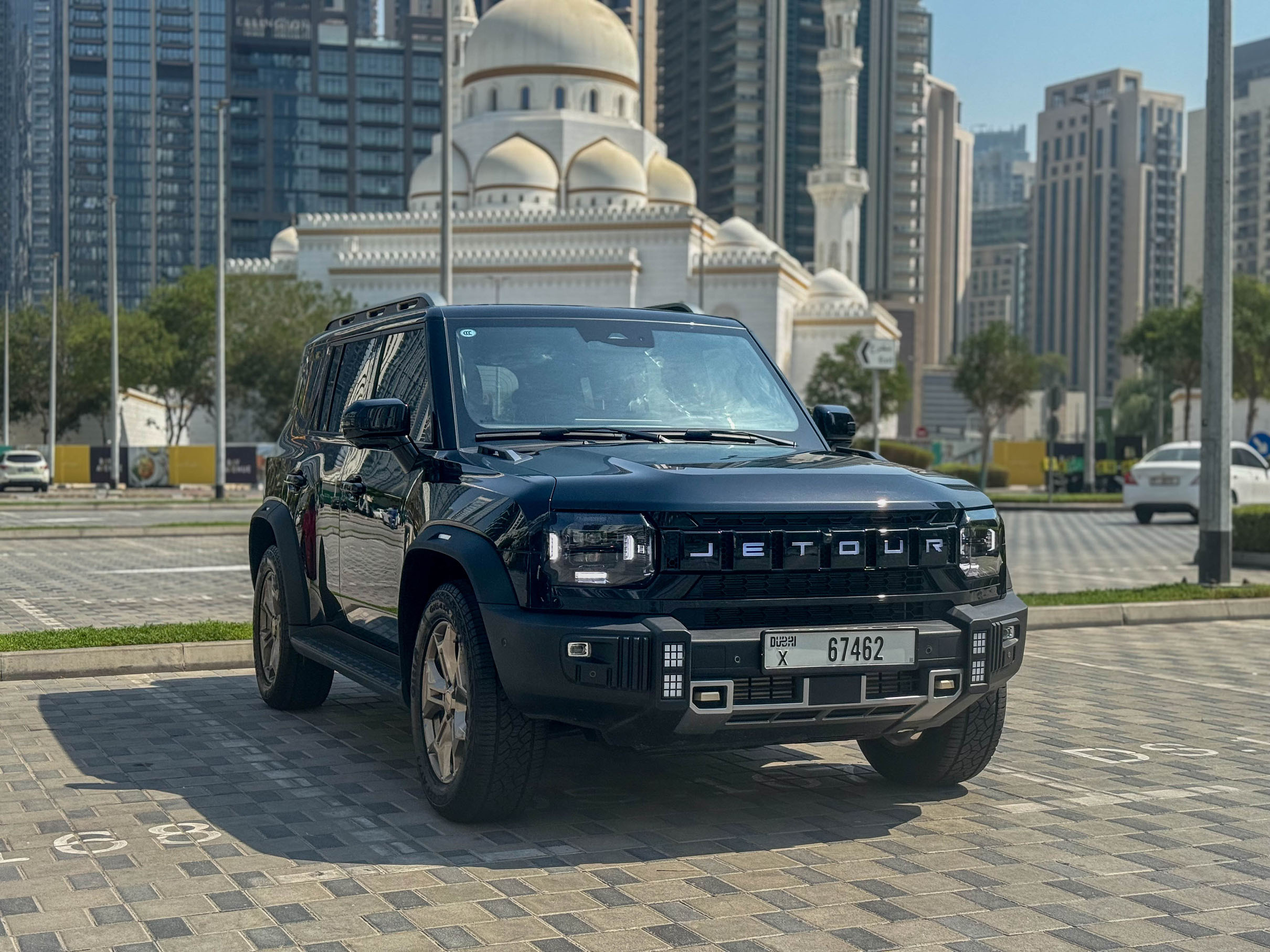 hire Jetour T2 Black in dubai