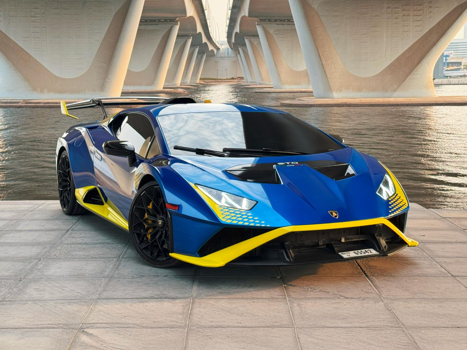 hire Lamborghini Huracan STO Blue in dubai