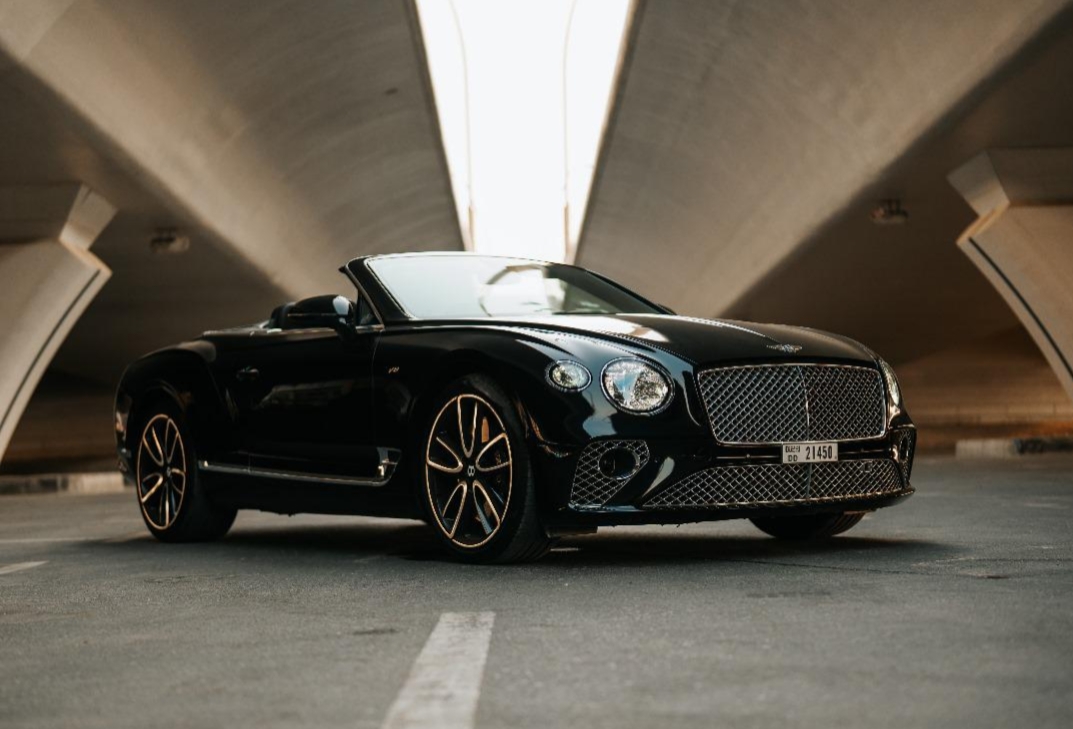 Bentley Continental GT Good Price Black  2023 Vermietung Dubai