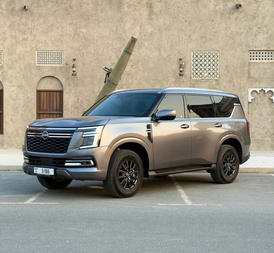 Nissan Patrol Titanium Silver 2026  2026 Vermietung Dubai