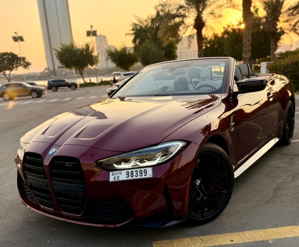 Louer une BMW M4 Competition Cabrio Red interior Grey à Dubaï – Meilleurs prix avec une garantie gratuite