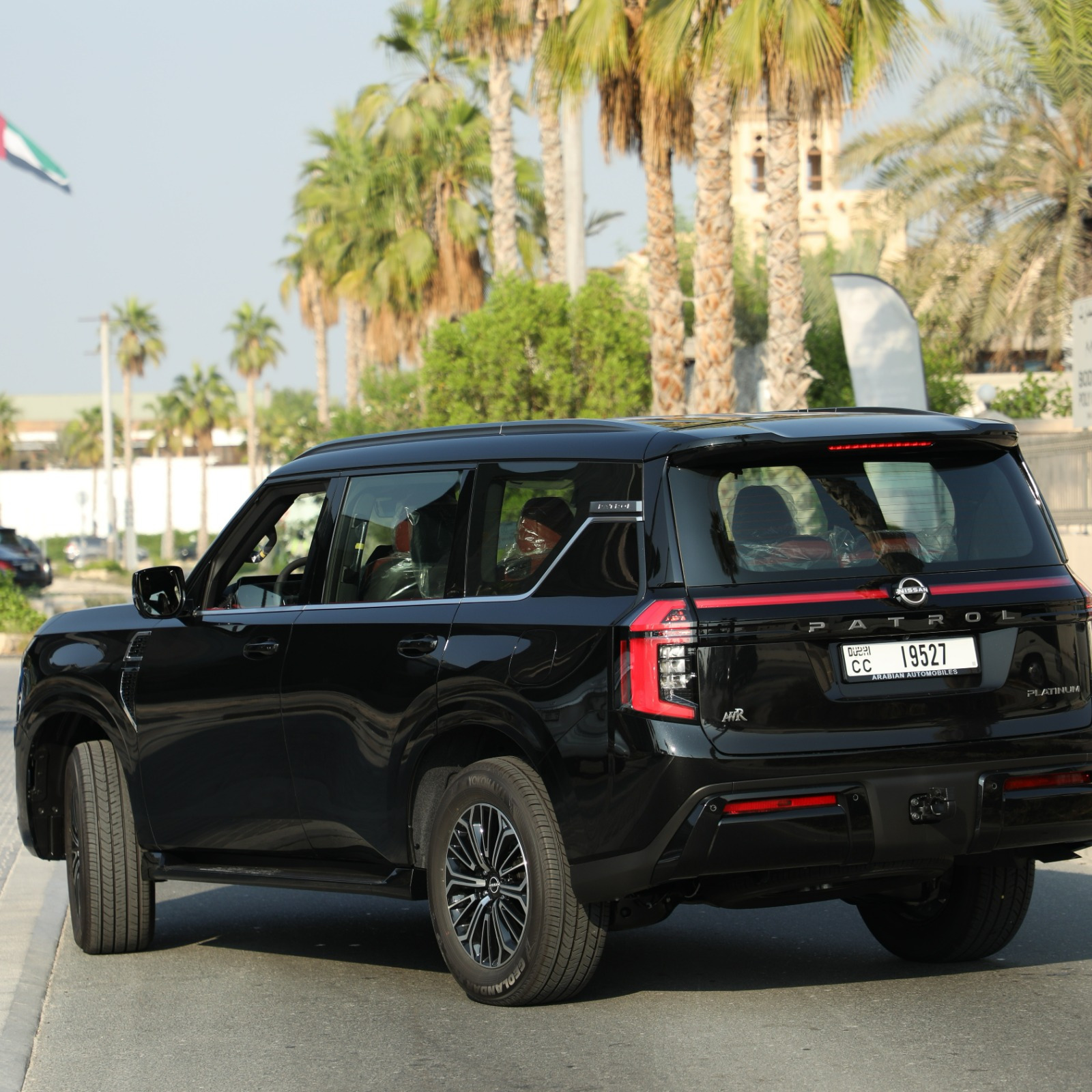mieten Nissan Patrol Titanium Black Good Price  2025 in Dubai