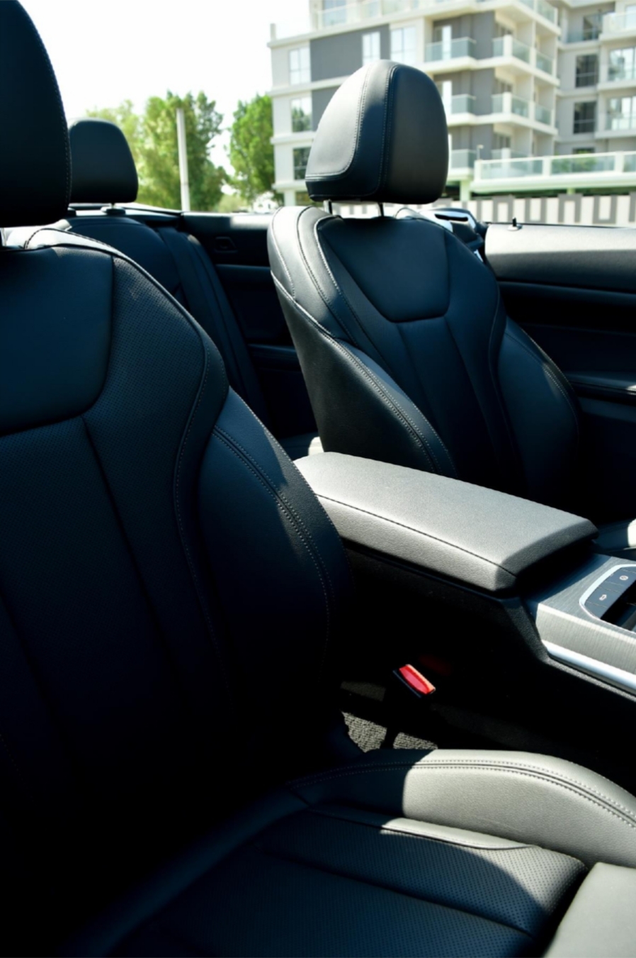 hire Cheap BMW 430I 4 series Black  2025 in dubai