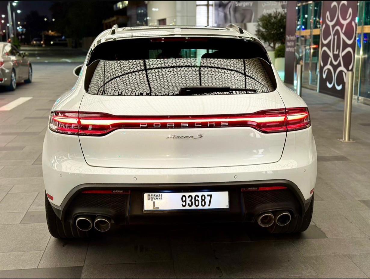 louer Cheap Porsche Macan S White Monthly  2023 à Dubaï
